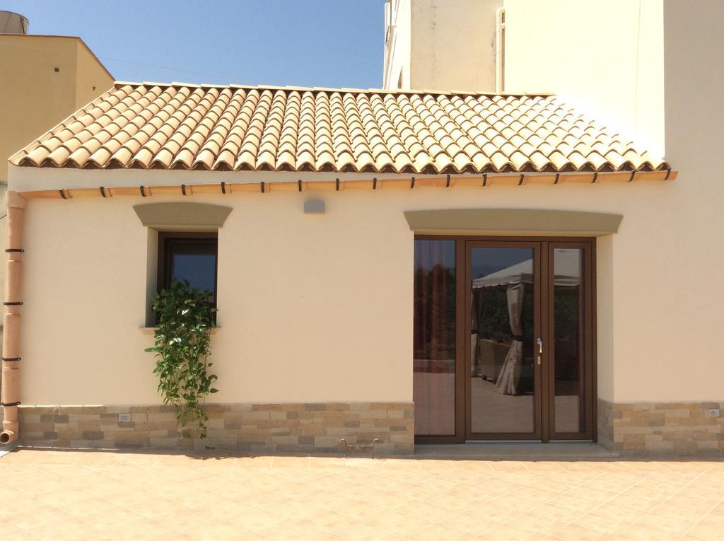 Siciliantica Bed & Breakfast Rilievo ภายนอก รูปภาพ