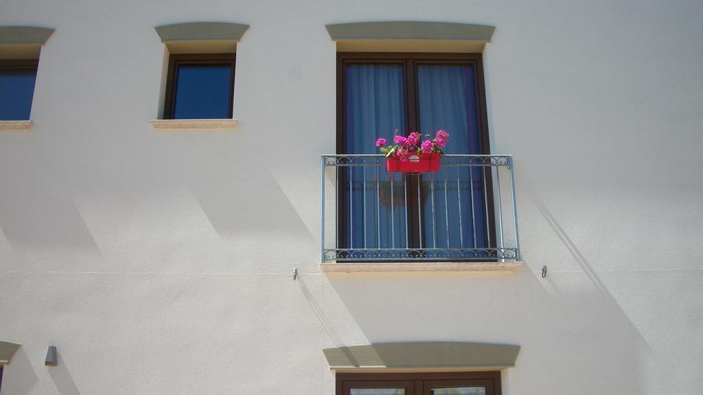 Siciliantica Bed & Breakfast Rilievo ภายนอก รูปภาพ