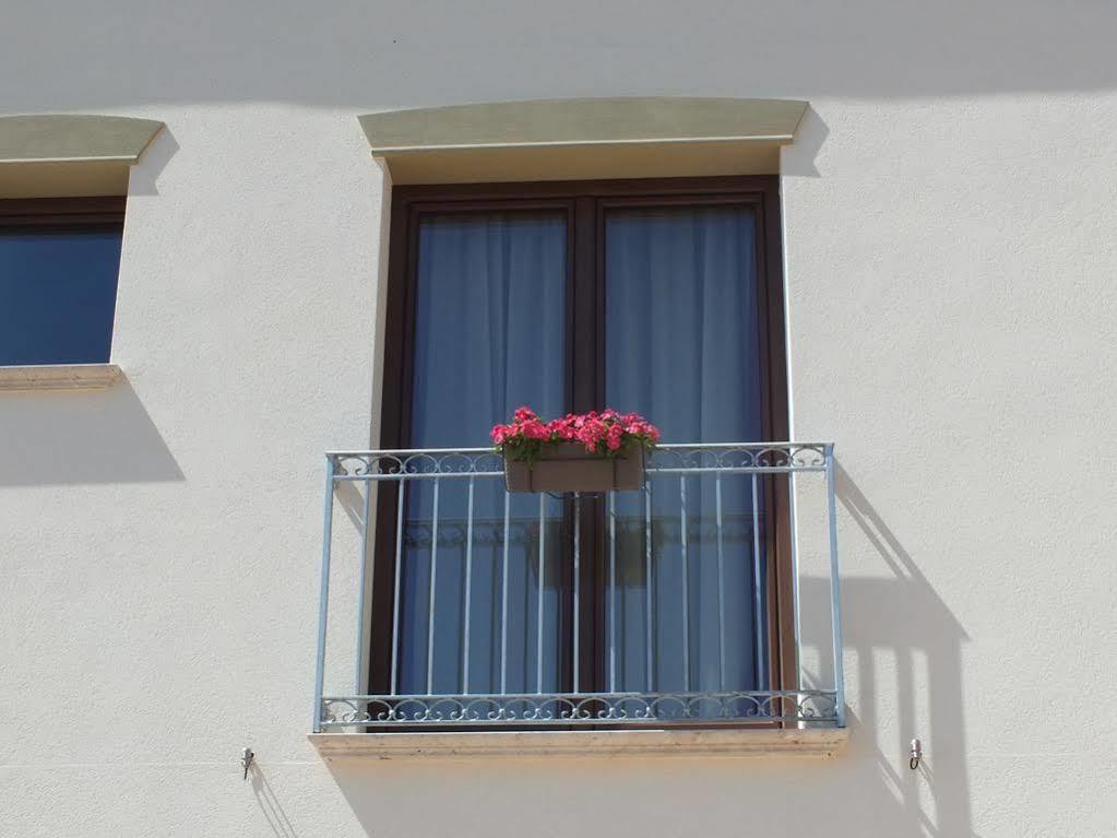 Siciliantica Bed & Breakfast Rilievo ภายนอก รูปภาพ